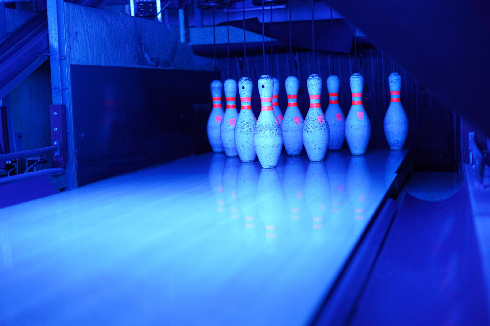 Pins - Bowling Universum - Kriens - Dietlikon - Brütsch Social Media GmbH